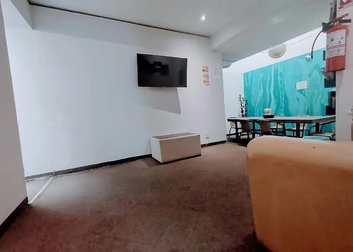 Guest house Monterrey 185